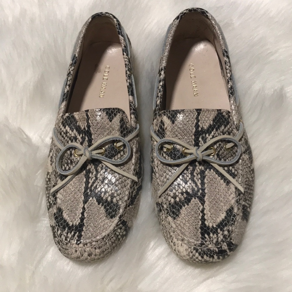 Cole Haan Snake Flat Loafers Brown Black